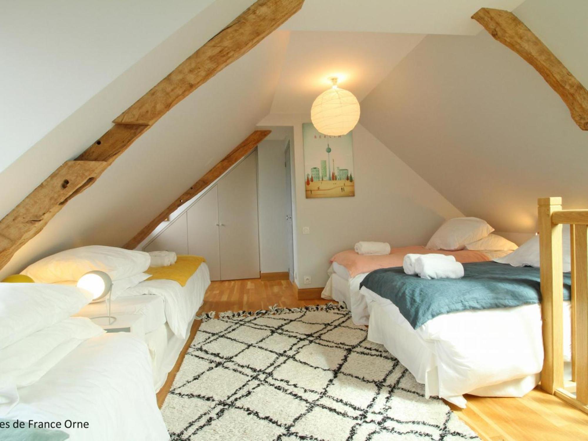 Maison Normande Renovee Avec Grand Jardin, Ideale Pour Famille, Proche Lac Et Randonnees - Fr-1-497-143 Menil-Gondouin エクステリア 写真