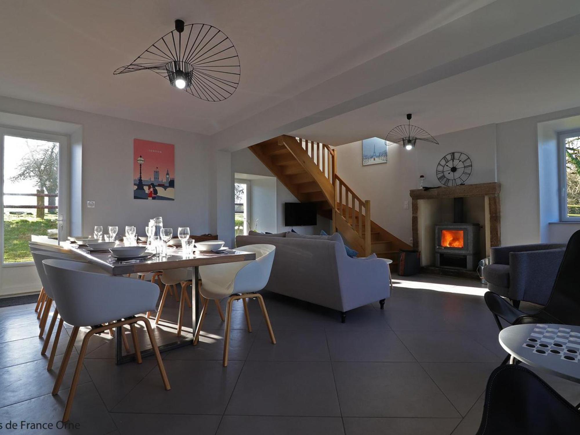 Maison Normande Renovee Avec Grand Jardin, Ideale Pour Famille, Proche Lac Et Randonnees - Fr-1-497-143 Menil-Gondouin エクステリア 写真